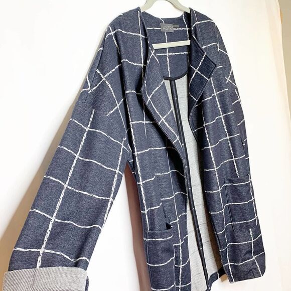 ASTR Blue Windowpane Open Front Blanket Jacket - Picture 4 of 6